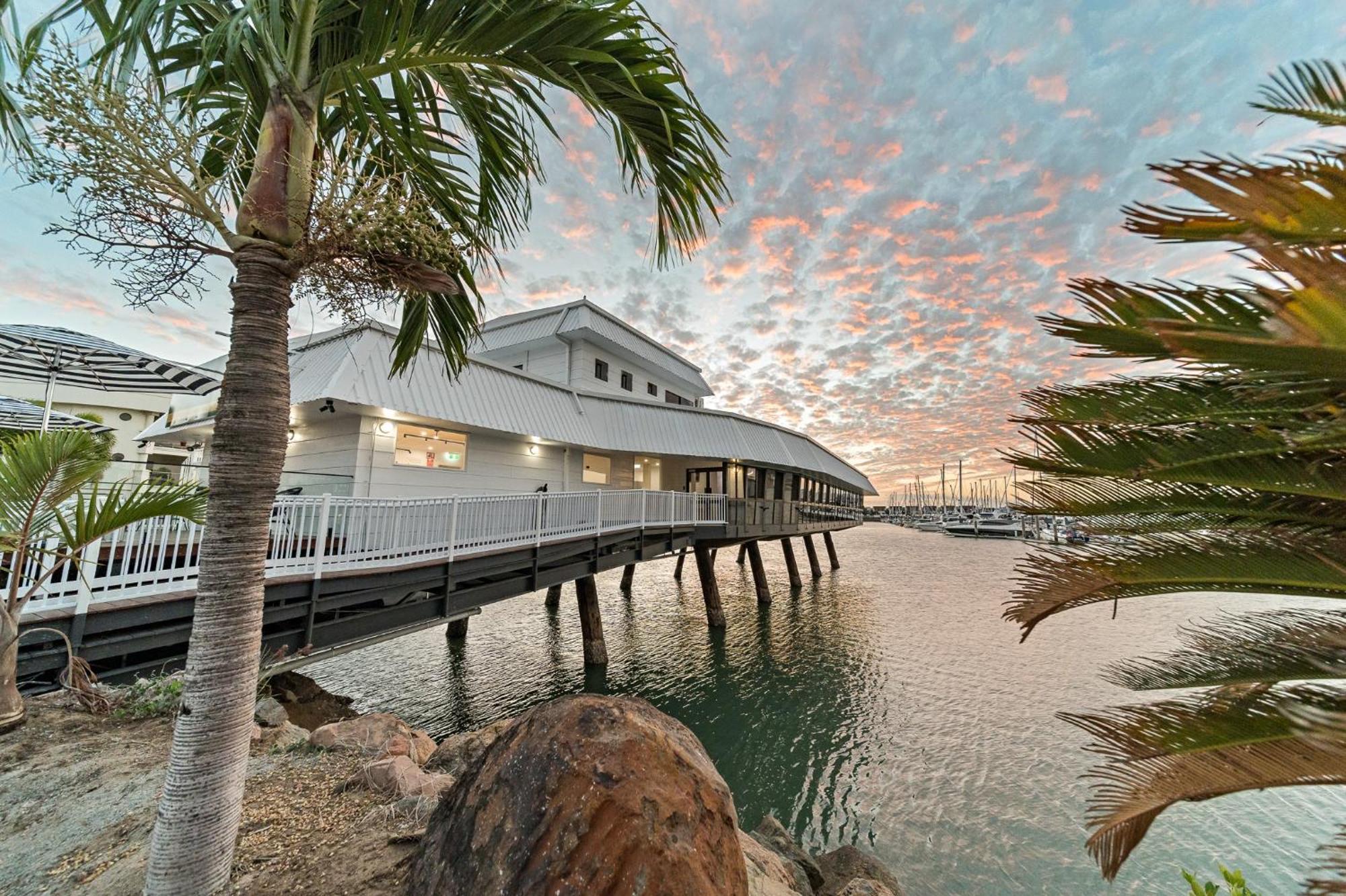 The Pier Pods On The Water- 50M From Townsville Bus Terminal And Ferry Terminal- Passport Id Requried Eksteriør bilde
